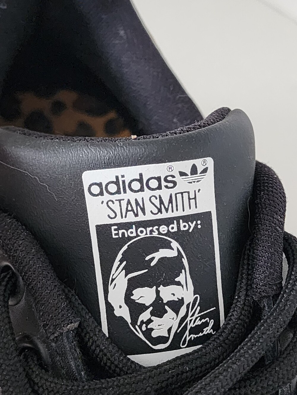 Rare Adidas Stan Smith Black Leopard Print Sneakers Mismatched Size Pair - Picture 9 of 13